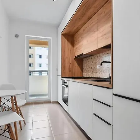 Modern Escape Apartman